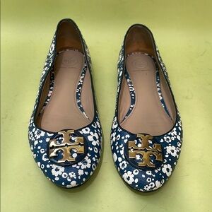 Tory Burch Blue and White Floral Leather Flats with Gold Accent